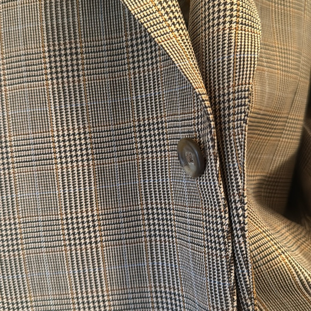 Jos A bank Sport Coat - Picture 10 of 17